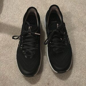 ALLISON FELIX SAYSH RUNNERS